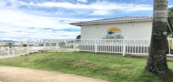 Playa Dorada - Vista Alegre Arraiján Panamá Province, 07006 | Charming Beachside Home for Rent in Playa Dorada