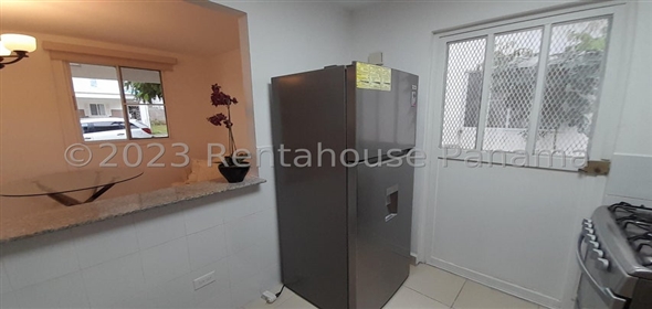 Playa Dorada - Vista Alegre Arraiján Panamá Province, 07006 | Charming Beachside Home for Rent in Playa Dorada