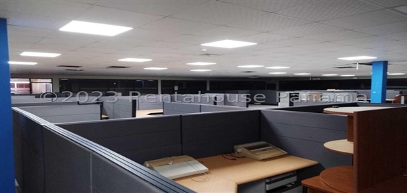 Colón Colon Colon, 03041 | Convenient Industrial Building - Galera en Colón