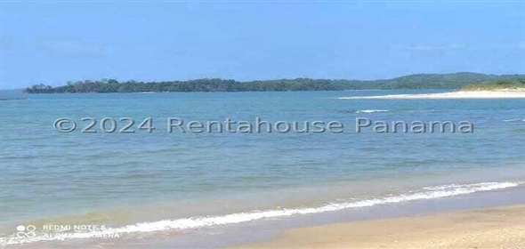 Martín Pérez, Isla del Rey Panama City Panamá Province, 07127 | Splendid Commercial Land - Terreno en Balboa