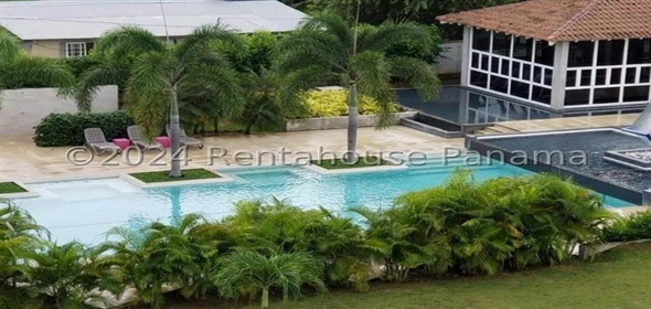 San Carlos Panama City Panamá Province, 07033 | Fully Furnished 2-Bedroom Apartment Near the Beach