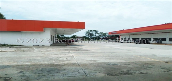 Las Tablas Las Tablas Los Santos, 06001 | Commercial Space for Rent on Main Road