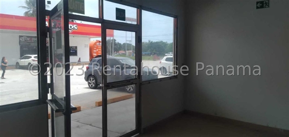 Las Tablas Las Tablas Los Santos, 06001 | Commercial Space for Rent on Main Road