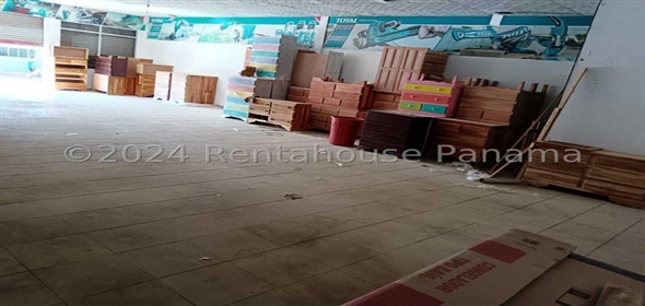 La Villa De Los Santos Los Santos Los Santos, 06040 | Prime Commercial Space for Sale in La Villa de Los Santos