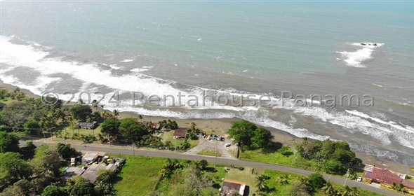 Maria Chiquita , Colon Colon Colon, 03032 | Commercial Land