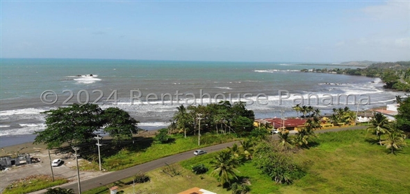 Maria Chiquita , Colon Colon Colon, 03032 | Commercial Land