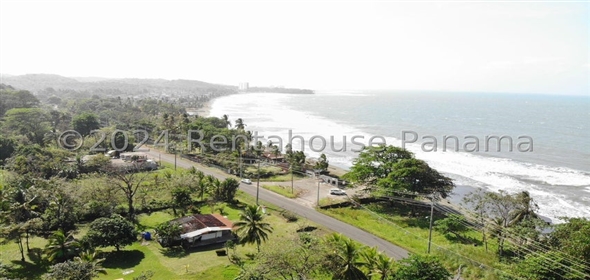 Maria Chiquita , Colon Colon Colon, 03032 | Commercial Land