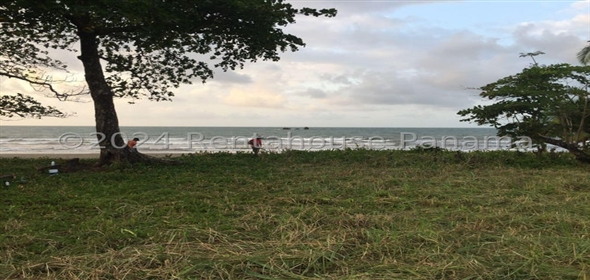 Maria Chiquita , Colon Colon Colon, 03032 | Commercial Land