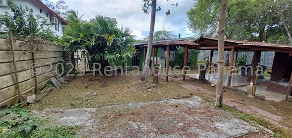 Pedregal Panama City Panamá Province, 07102 | Residential Land with House in Pedregal!