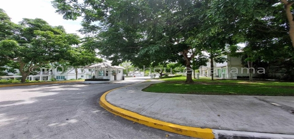 Playa Blanca Aguadulce Cocle, 02007 | Beachfront Apartment in Bijao Beach & Resort