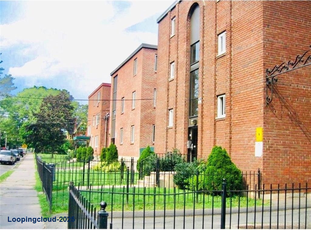 Commercial Property for Sale in Hartford Connecticut 06105