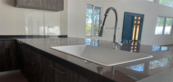 Costa Esmeralda Calle Costa Esmeralda 224, SanCarlos, Panama City Panamá Province, 07033 | Splendid Family House - Casa en Costa Esmeralda