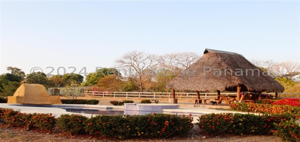 Carretera Rio Grande, Penonome Penonome Cocle, 02017 | Exclusive Villa - Espectacular Villa en Cocle