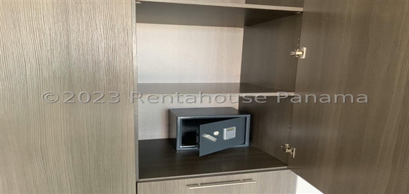 Yacht Club Avenida Balboa 43C , Avenida Balboa Panama City Panamá Province, 07127 | Luxurious Fully Furnished Apartment with Ocean View