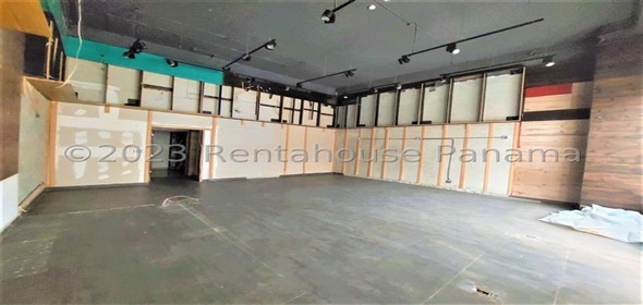 Albrook Mall Avenida La Amistad Pasillo Koala 63-O Panama City Panamá Province, 07116 | Commercial Space in Albrook Mall, Panamá