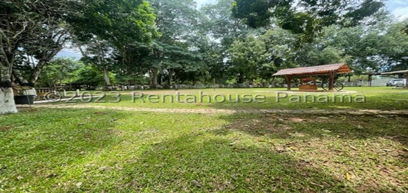 Finca en la Chorrera Carretera los mortales, , corregimiento obaldia, Lachorrera, Bocas Del Toro Bocas del Toro, 07127 | Commercial Property - Finca en La Chorrera