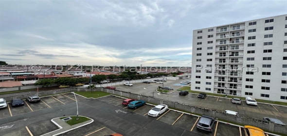 Torres de Cantabria Calle Paseo Cantabria 4c, Panama City Panamá Province, 07101 | Beautiful Apartment - Apartamento en Juan Díaz