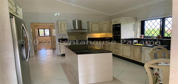 Club de Golf Avenida Camino de los Caballeros , Lote 104, Chame Panama City Panamá Province, 07150 | Stunning House _ Hermosa Casa en Chame