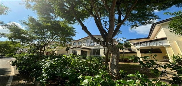 River Valley Avenida Boulevard Panama Pacifico 60, Panama City Panamá Province, 07127 | Exclusive Home - Bella Casa en Panamá Pacífico