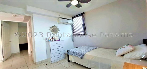 Riverside Calle 5ta 8G Panama City Panamá Province, 07110 | Luxury Apartment - Lujoso Apartamento en Parque Lefevre