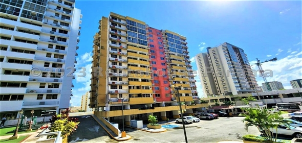 Torres de Toscana Avenida Milán Torre 3B 7H Panama City Panamá Province, 07127 | Convenient Apartment - Apartamento en Av Milán
