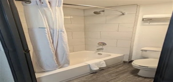 16921 E. 32nd Avenue Aurora Colorado, 80011 | Sylo Ramada Inn & Suites