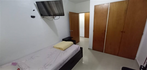 Res. Escalar, Las Chimeneas Valencia Carabobo, 2001 | Modern and Spacious Apartment - Apartamento en Las Chimeneas