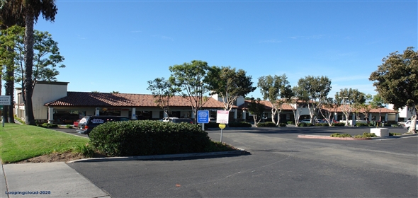 100-120 N Rancho Santa Fe Rd Lake San Marcos California, 92069 | Rancho Santa Fe Plaza