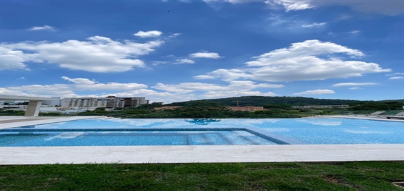 Terrazas del Country Valencia Carabobo, 2001 | Avant-Garde Two-Story Home - Quinta en Terrazas del Country