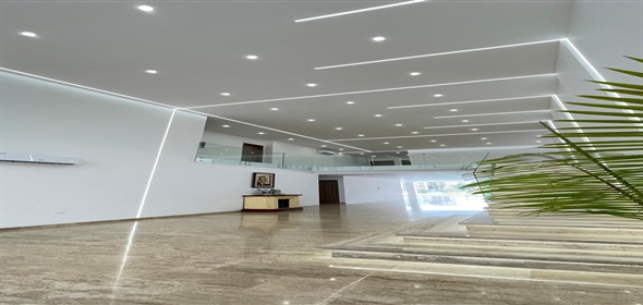 Terrazas del Country Valencia Carabobo, 2001 | Avant-Garde Two-Story Home - Quinta en Terrazas del Country