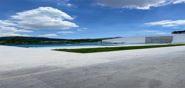 Terrazas del Country Valencia Carabobo, 2001 | Avant-Garde Two-Story Home - Quinta en Terrazas del Country