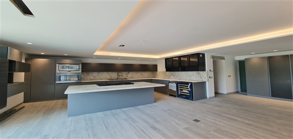 Altos de Guataparo Valencia Carabobo, 2001 | Exclusive BrandNew House - Casa Nueva en Altos de Guataparo