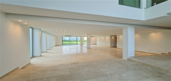 Altos de Guataparo Valencia Carabobo, 2001 | Exclusive BrandNew House - Casa Nueva en Altos de Guataparo