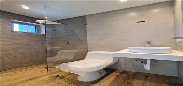 Altos de Guataparo Valencia Carabobo, 2001 | Exclusive BrandNew House - Casa Nueva en Altos de Guataparo