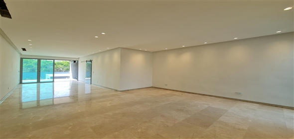 Altos de Guataparo Valencia Carabobo, 2001 | Exclusive BrandNew House - Casa Nueva en Altos de Guataparo