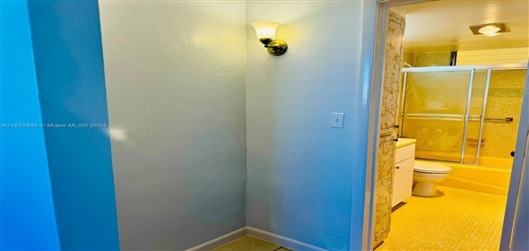 2930 Point East Dr # E512 Aventura Florida, 33160 | Exclusive Condo