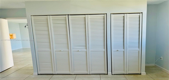 2930 Point East Dr # E512 Aventura Florida, 33160 | Exclusive Condo