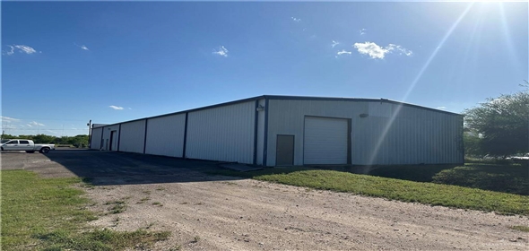3911 W State Highway 107 Edinburg Texas, 78539 | Industrial Building