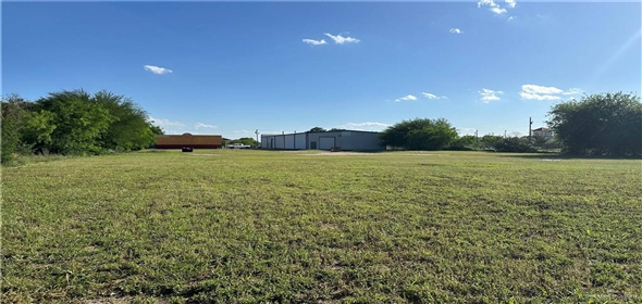 3911 W State Highway 107 Edinburg Texas, 78539 | Industrial Building