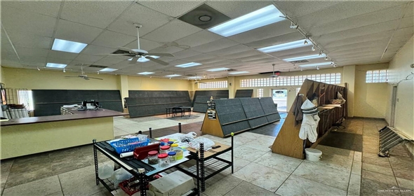 3911 W State Highway 107 Edinburg Texas, 78539 | Industrial Building