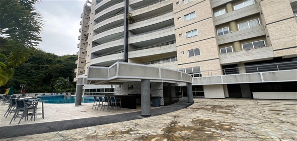 Casup0 Garden Valencia Carabobo, 2001 | Exclusive Apartment in Casupo Garden