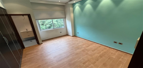 Casup0 Garden Valencia Carabobo, 2001 | Exclusive Apartment in Casupo Garden