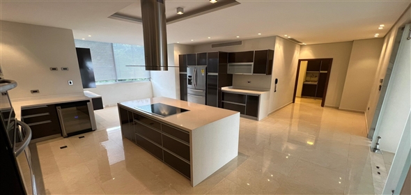 Casup0 Garden Valencia Carabobo, 2001 | Exclusive Apartment in Casupo Garden