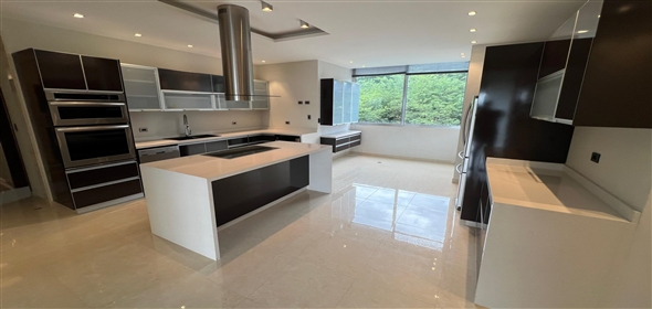 Casup0 Garden Valencia Carabobo, 2001 | Exclusive Apartment in Casupo Garden