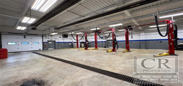 409 Fishkill Avenue Beacon New York, 12508 | Beacon, NY Modern Commercial Building, Excess Parking