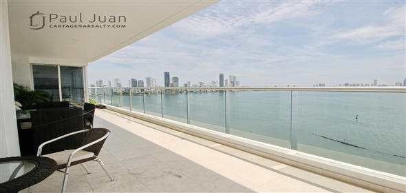 Corner of 14th Avenue and 6th Street.  Bolivar, 130001 | Exclusive apartment