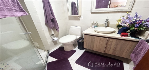 6th Street # 11-80.  Bolivar,  | Charming residential apartment