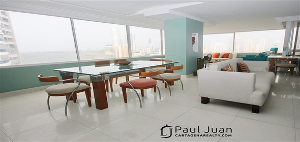 Return Avenue # 1A-872.  Bolivar,  | Spacious Penthouse