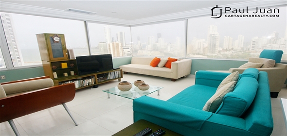 Return Avenue # 1A-872.  Bolivar,  | Spacious Penthouse