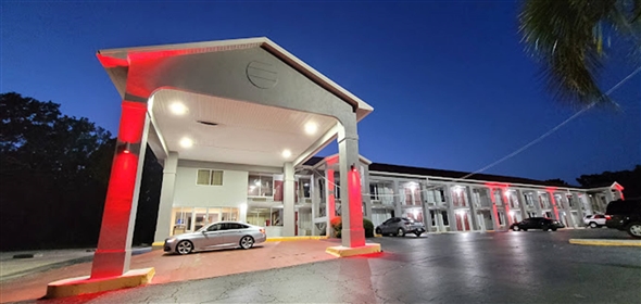 1571 Bates Rd Burnt Corn Alabama, 36401 | Exceptional Red Roof Inn Evergreen